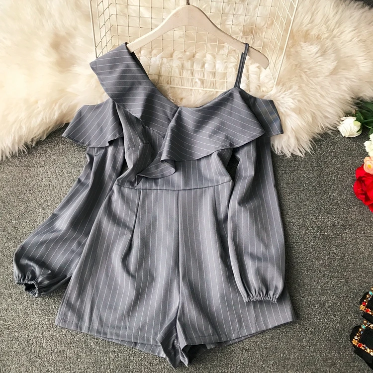 

Women Short Ruffle Jumpsuit White Black Red Pink Striped Long Sleeve Off Shoulder Boho Summer Sexy Beach Rompers Women Jumpsuit