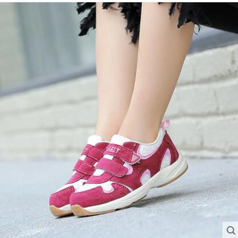 Бесплатная доставка Новинка 2017 года Брендовая детская спортивная обувь Мягкая