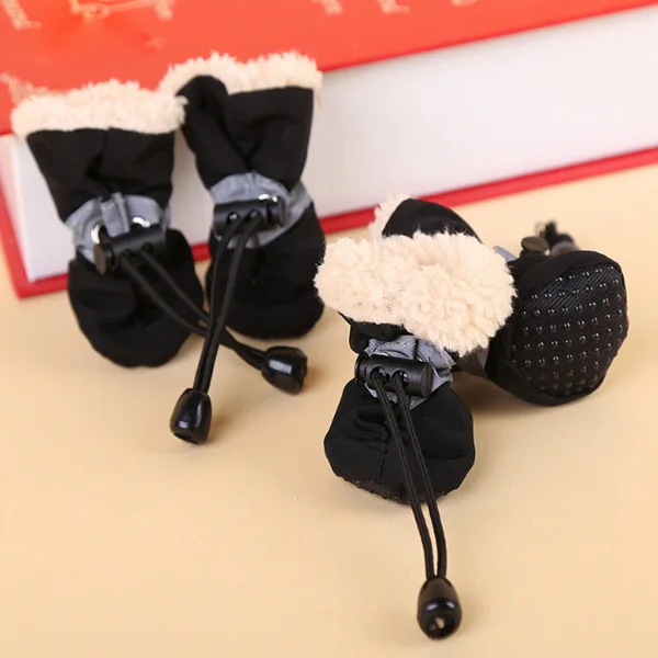 Black cotton shoes 4 шт.; Водонепроницаемая зимняя обувь для собак; тонкие туфли; нескользящие зимние сапоги для дождливой погоды; Толстая Теплая обувь для маленьких кошек и собак; носки; ботиночки - Цвет: Black cotton shoes