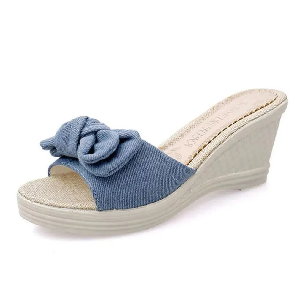 Женская летняя обувь для отдыха босоножки на танкетке с открытым носком шлепанцы