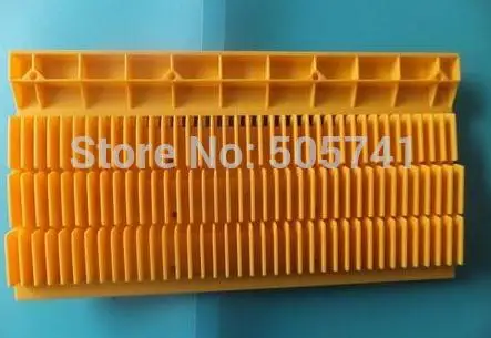 Elevator/Escalator Plastic insert, type 800 (yellow left)