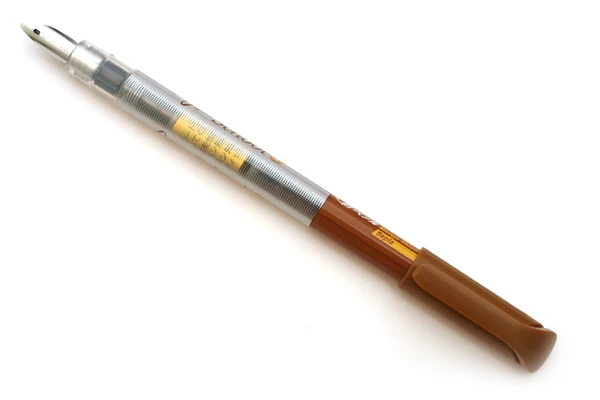 Brown ef nib Tachikawa np 40 NP-40 авторучка с рисунком из мультфильма, перьевая ручка, перьевая ручка, устройство для чернил, картриджи с чернилами - Цвет: Brown ef nib