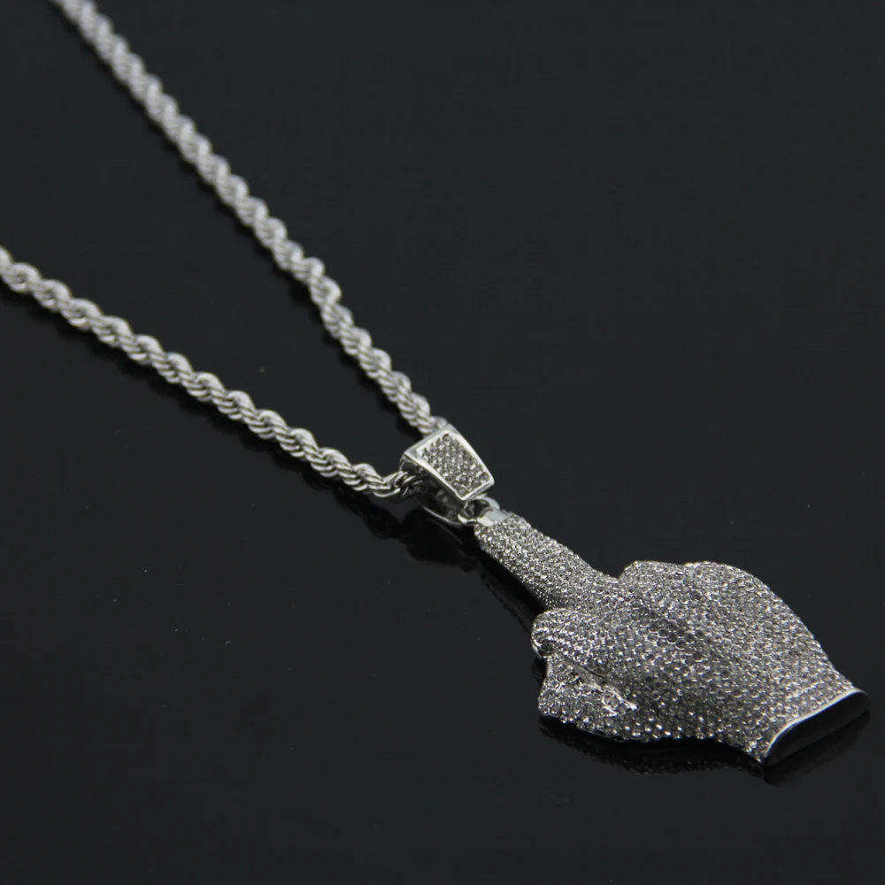 Мужская модель в стиле хип-хоп | Украшения и аксессуары