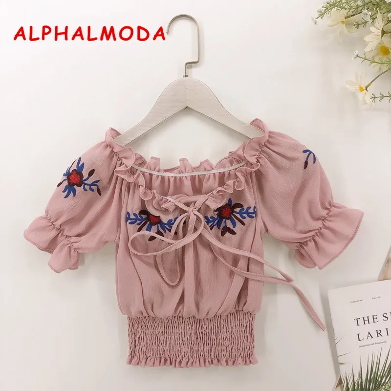 Женская короткая блузка ALPHALMODA с цветочной вышивкой и рукавами фонариками