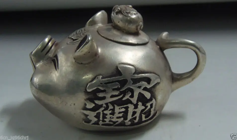 Коллекционный декорированный ручной работы тибетский чайник со Свинкой в старом