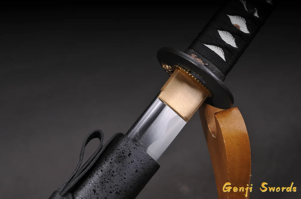 Handmade Full Tang Japanese Katana T10 Steel Real Samurai Sword Sharp Edge brave troops Iron Tsuba