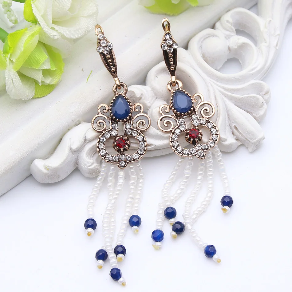 Фирменный дизайн серьги под старину золото с кисточками в виде цветов и