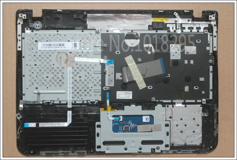 Английская новая клавиатура для ноутбука SAMSUNG SF310 SF311 US черная с оболочкой |