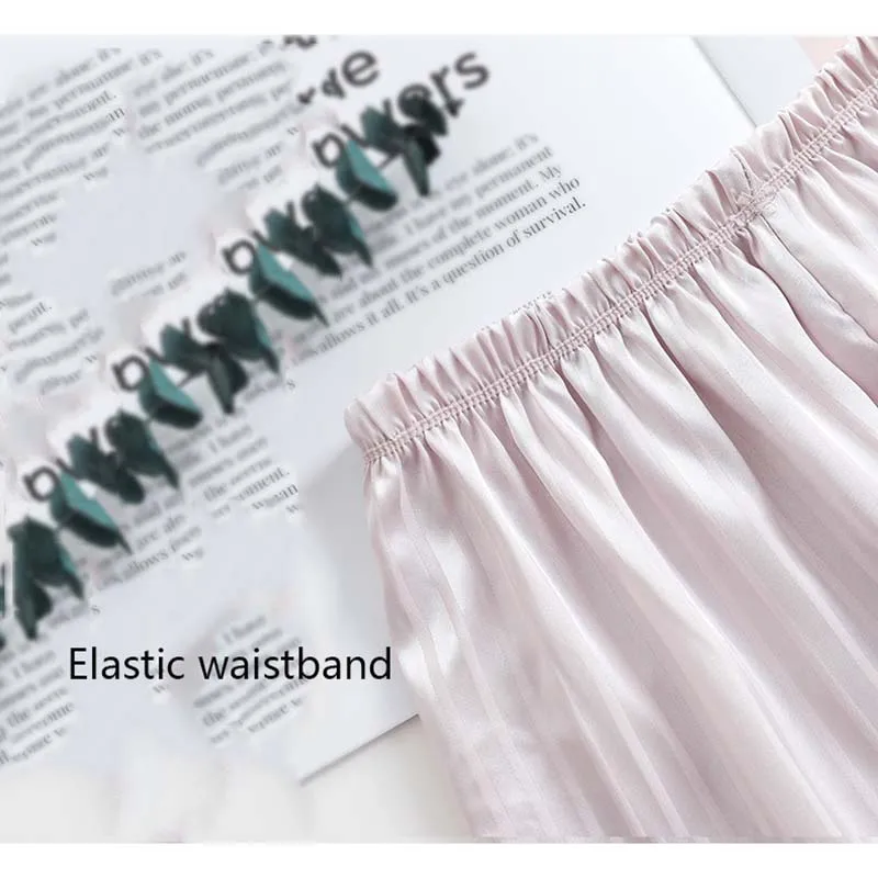 Женские кружевные шелковые шорты свободные для улицы Новинка лета |