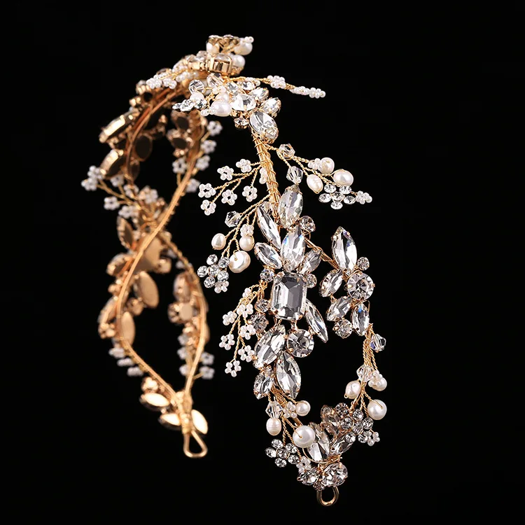 Винтажная корона в стиле барокко золотистого цвета тиара с кристаллами