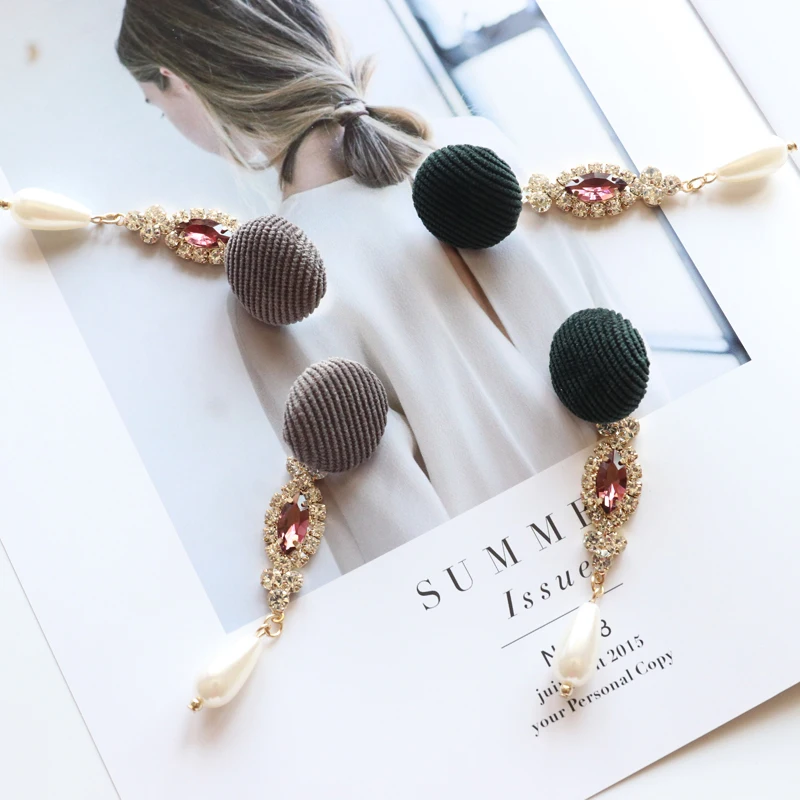 

2018 Hot New Korean Sweet Velvet Round Simulated Pearl Water Drop Earrings For Women Charm Brincos Pendientes Mujer Moda Gift