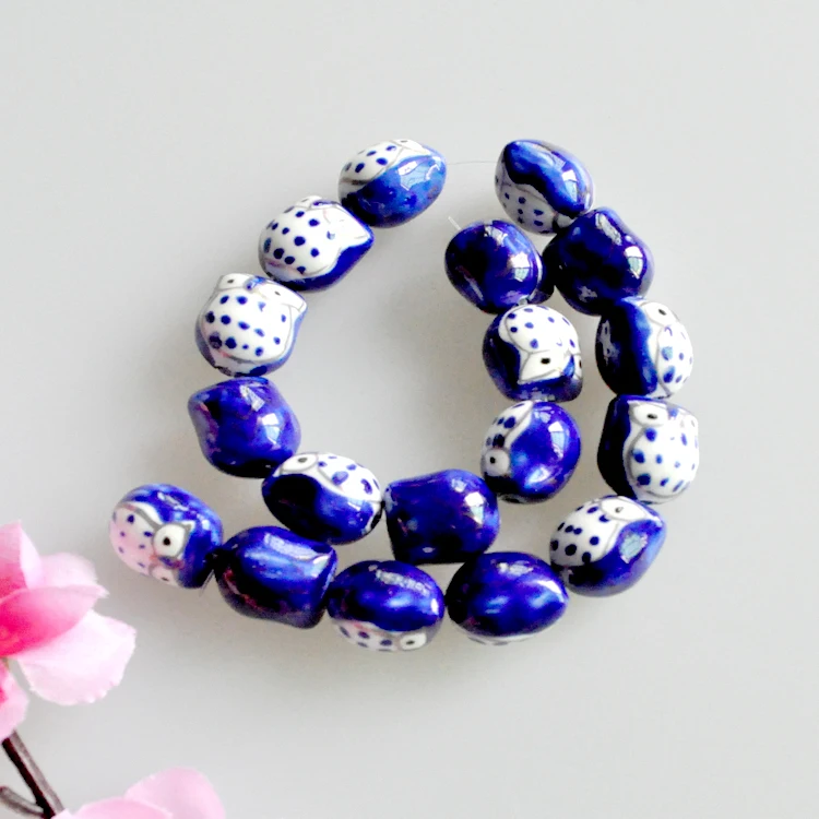 

Free Shipping 20pcs Ceramic Animal Beads Owl beads Ceramic Beads/Charms Royal Blue color 15*13mm For Crafts DIY