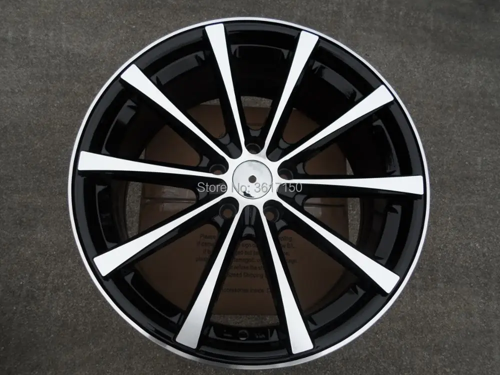 

19*9.5J Wheel Rims Of The PCD 5x114.3 Center Broe 73.1 ET35 With The Hub Caps