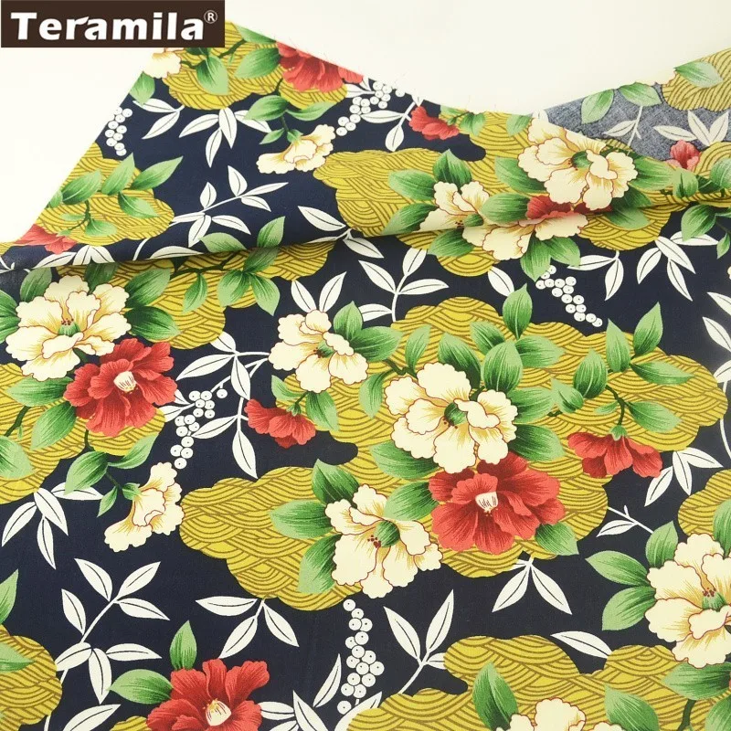 Teramila хлопок поплин Ткань печатных красный и белый цветок Дизайн темно синяя