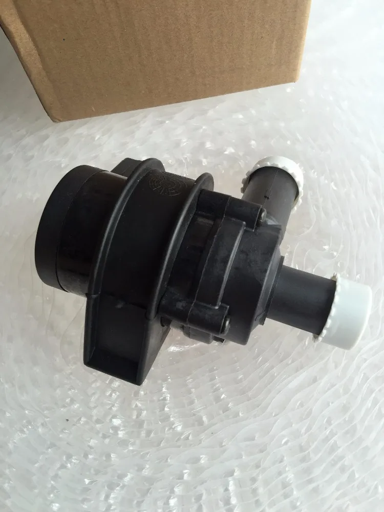 1K0965561J Авто вспомогательный водяной насос охлаждения подходит VW Jetta Golf GTI Passat CC