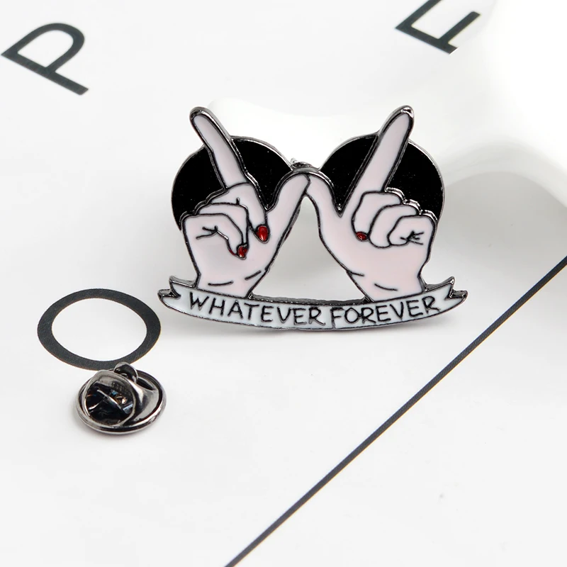 WHATEVER FOREVER Hands Beyond металлическая брошь с эмалью личность значок сердцем Pin модный