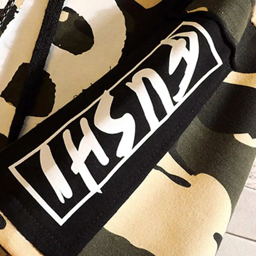

Mens Summer T-shirts Fashion Camouflage Printing Hoodie Three Quarter Sleeves Top Summer 2019 New Streetwear Male Clothes Letter