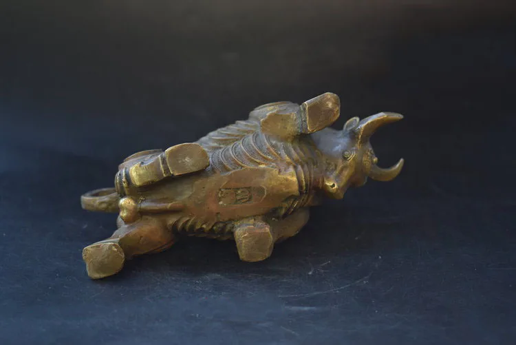 free shipping Handwork Copper Carve Whole Body C0in Rare Wealth Big Lifelike Bullfight Statue | Дом и сад