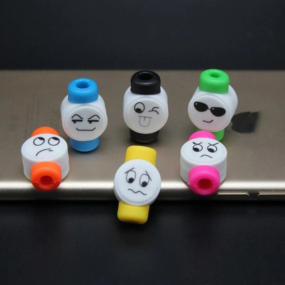 Marsnaska 10 шт 2017 мода прекрасное выражение USB зарядное устройство кабель протектор