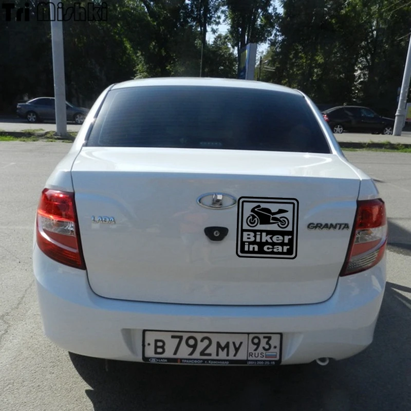 Tri Mishki HZX359# 15*15см байкер в машине biker on board виниловые наклейки на авто наклейка для