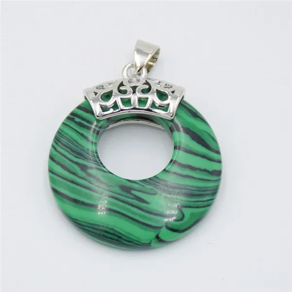 Malachite Натуральный фиолетовый кристалл розовый Quartzs оникс Зеленый Хаулит Камень пончик монета круглый рейки исцеляющий кулон для ожерелья ювелирные изделия - Окраска металла: Malachite