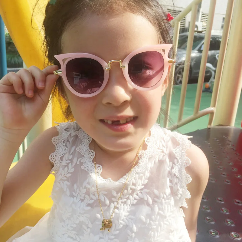 Фото Новые брендовые Детские солнцезащитные очки с милым сердцем детские защитой от