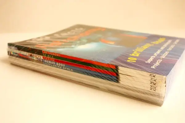 Children's Encyclopedia of British English original MK 100 series large format may not know the truth |