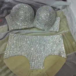 Fashiion Sexy Кристаллы бикини Для женщин пикантные блестящие наряд цвет серебристый, золотой бюстгальтер короткие костюмы певица этап вечерние праздновать одежда - Цвет: silver