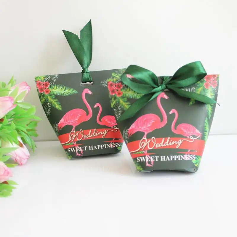 

50 Pcs/lot Cute Flamingo Candy Box Green Forest Style Flower Leaves Paper Boxes Christmas Birthday Party Gift Box