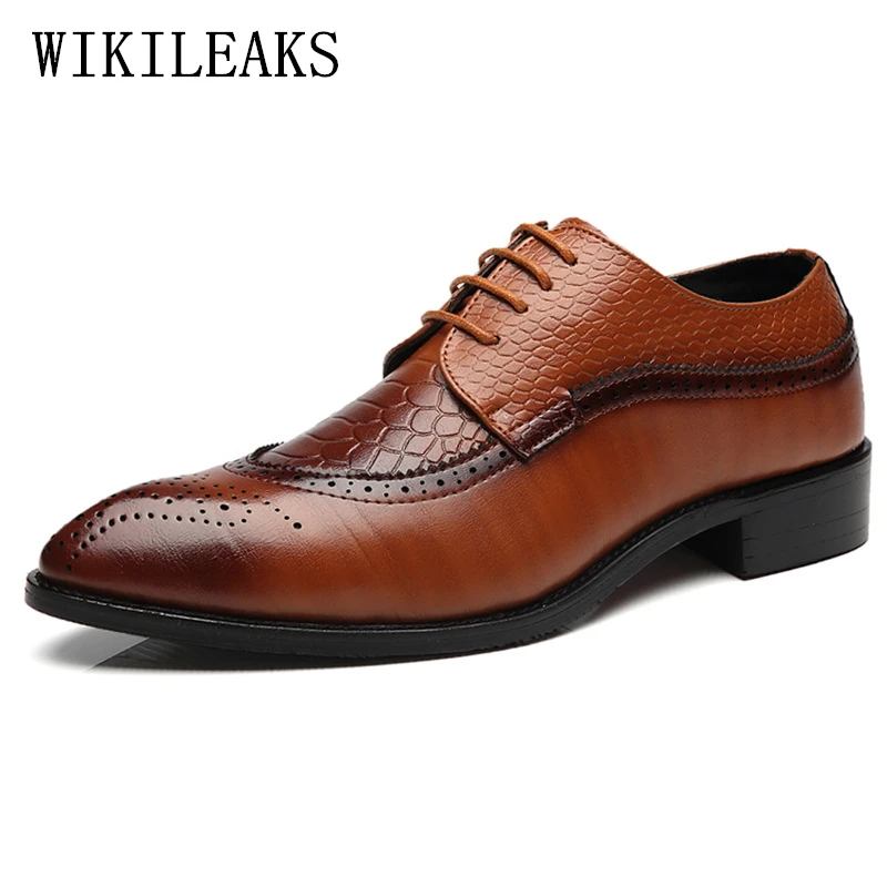 

Genuine Leather Croco Men Shoes Bullock Carved Wedding Formal Oxford Shoes For Men Dress Shoes Zapatos Hombre Casual Shoes Men