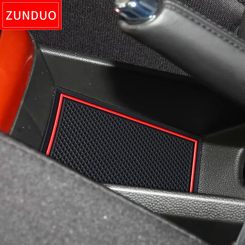 ZUNDUO для Suzuki SWIFT (ZC33S/13 s/53 s/C83S) 2017 - 2018 ворота слот чашки аксессуары