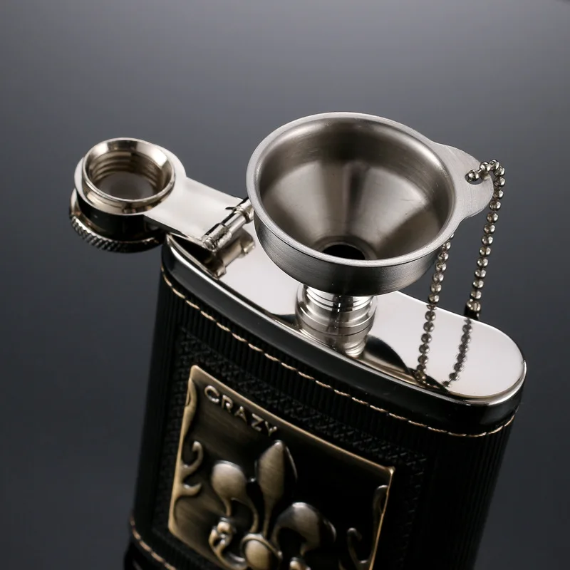 Mini 4oz Portable Stainless Steel Whisky Hip Flask Set Metal Funnel Alcohol matara Classic Avatar Design Best Man Gift Package