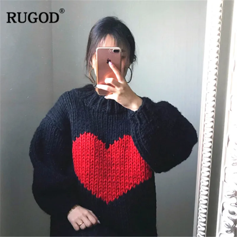 Женский трикотажный свитер RUGOD длинный с круглым вырезом и сердечком на осень