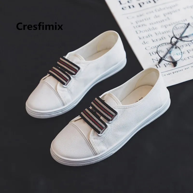 

Cresfimix Vrouwen Platte Schoenen Women Cute Classic White Canvas Flat Shoes Lady Anti Skid Shoes Teenager Black Shoes C3285