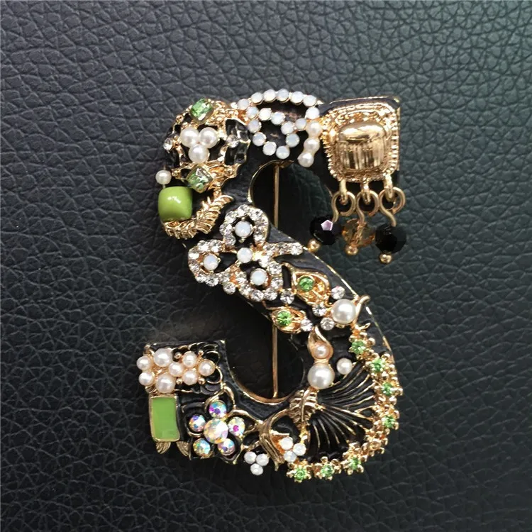 

letter rhinestones bead brooch patches applique vintage crystal fabric pin on patch fashion clothing bags decoration patch