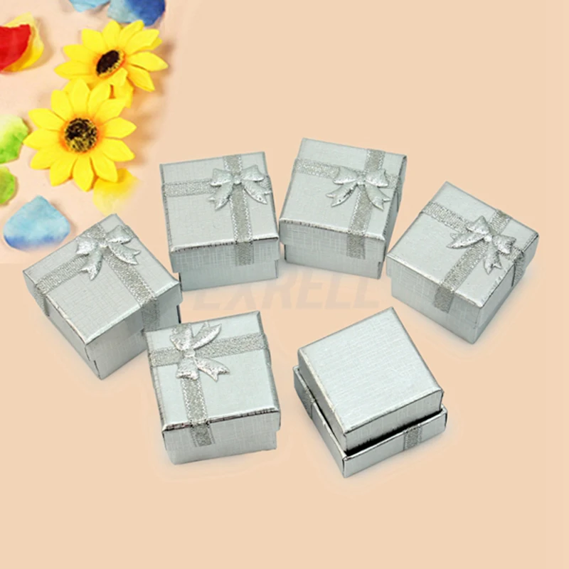 Коробка с кольцом 4x4x3 см подарочные коробки для серебряных серег квадратные мини
