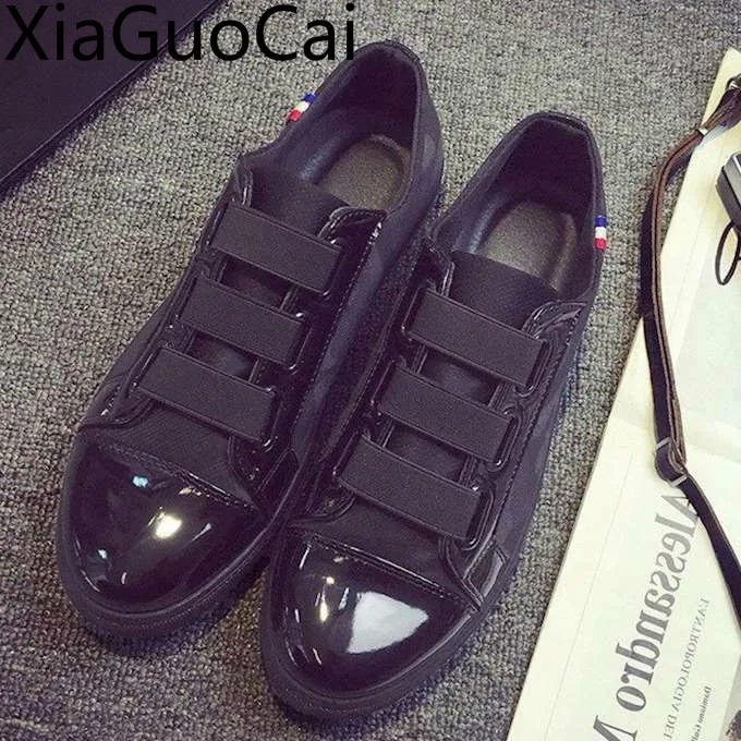 

Spring Men's Casual Shoes Pure Black Slip on Men's Leisure Fashion Casual Sneakers New Style Solid Mens Shoes