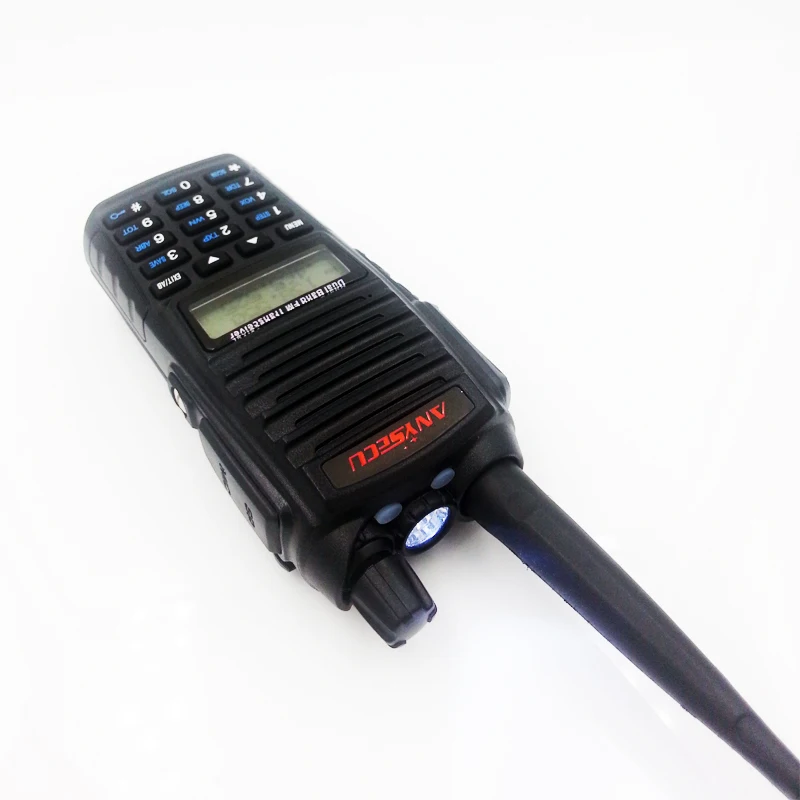 BAOFENG UV-82 two way radio 8W Tri-Power UHF VHF dual band Handheld FM Transceiver UV82 Radio walkie talkie | Мобильные телефоны и