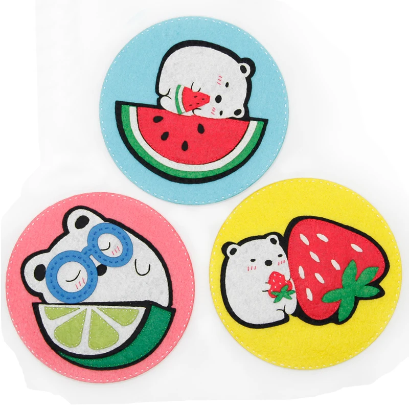 Комплект из 3 предметов круг фетра подставки под чашки ручная работа с узором