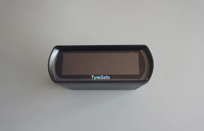 Новейший TyreSafe TP400 TPMS с красочным солнечным автоматическим заряженным дисплеем