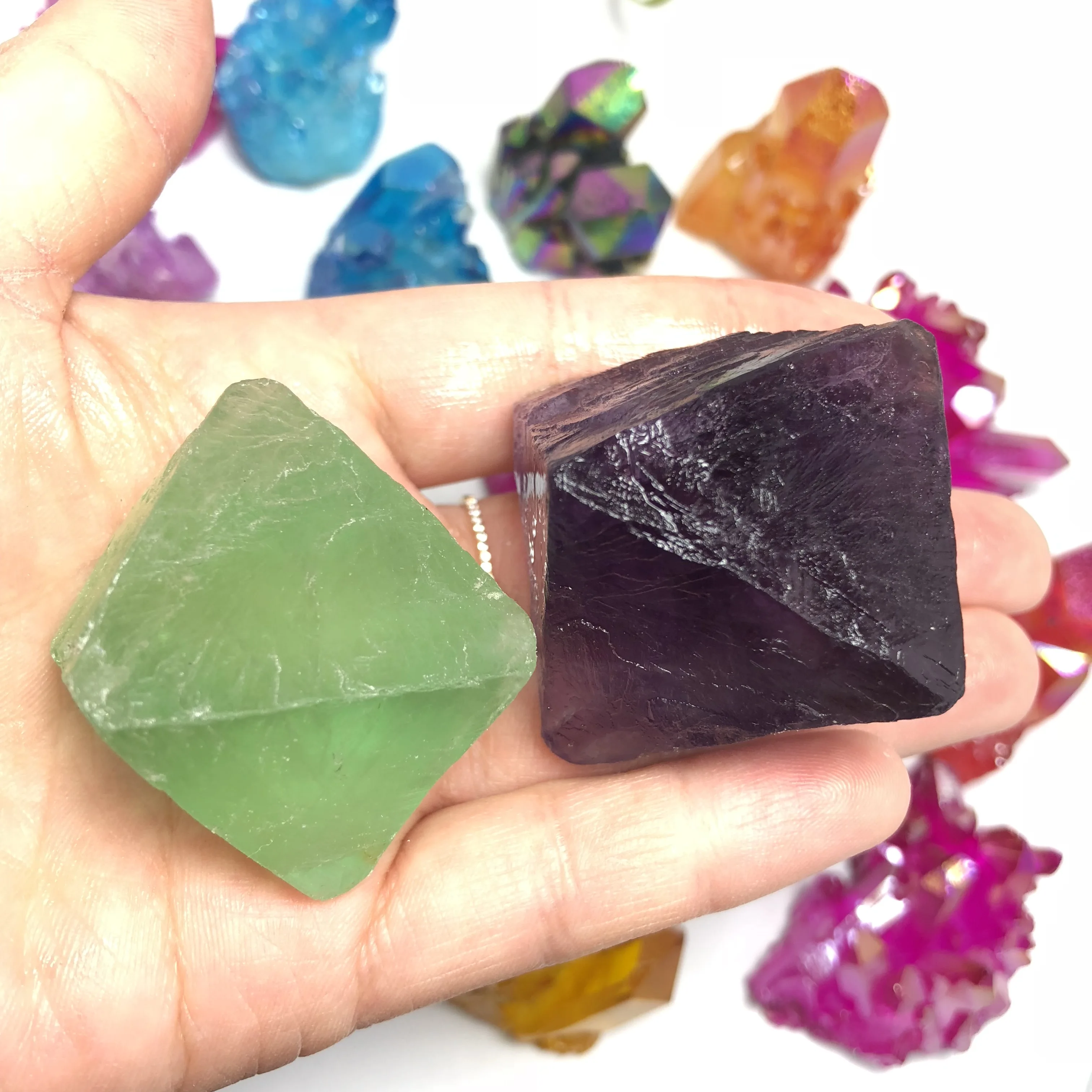2 шт. Красивая природная флюоритовая Хрустальная камень Octahedron сырой образец