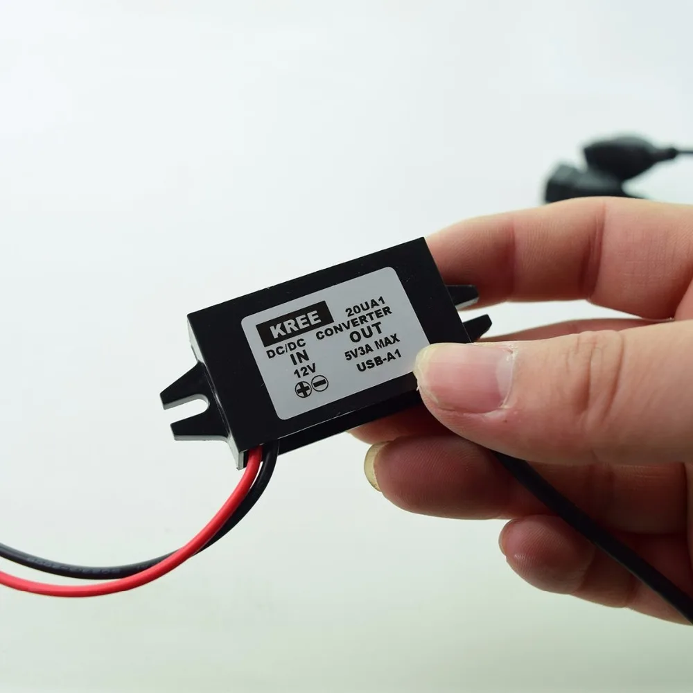 Автомобильный преобразователь питания с жестким подключением DC 12V в 5V 3A 15W с двумя разъемами USB для зарядки автомобильных видеорегистраторов, GPS-навигаторов и планшетов.