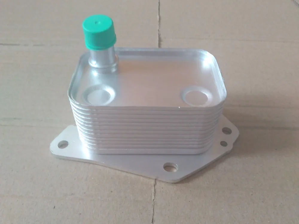 D4FB D4FA D4FC D4FD масляный радиатор для Hyundai i20 ix35 Accent Kia Cerato Rio Carens Soul Venga 26410 2A501 264102A150