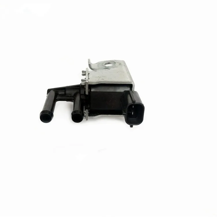 Соленоидная Очистка для вейпа 18114 63J00 1811463J00 Suzuki SX4/Swift/Grand Vitara| |