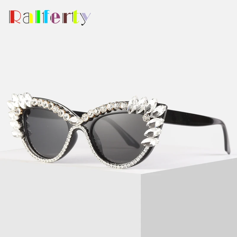 

Ralferty Luxury Cat Eye Sunglasses Women Diamond Crystal Rhinestone Sun Glasses UV400 Shades Cateye Oculos De Sol Feminino G011