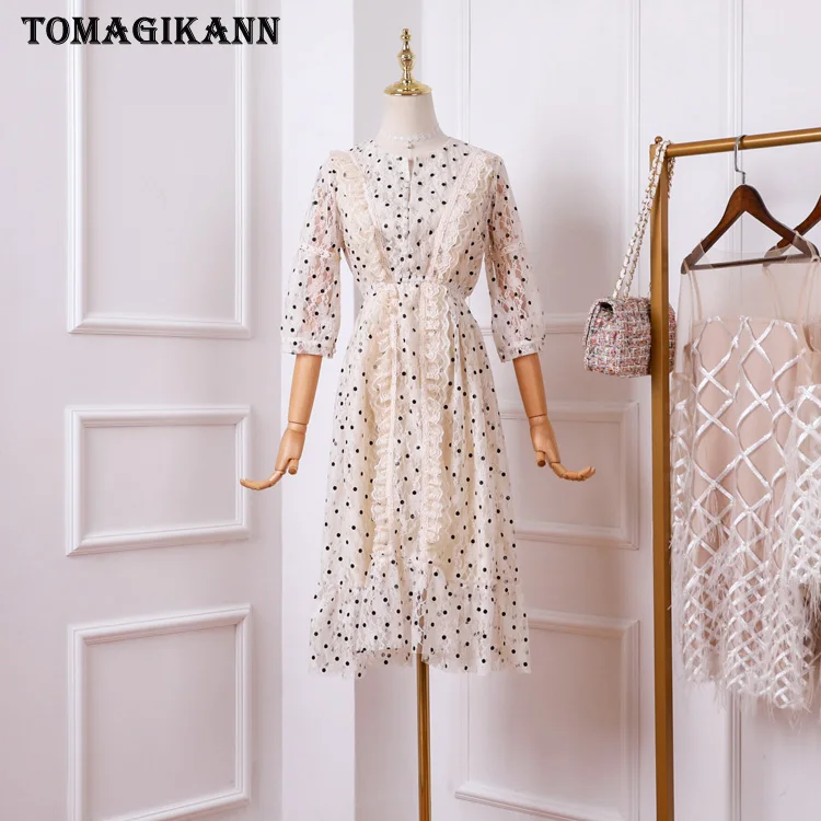 Ажурное платье средней длины в стиле пэчворк 2019 элегантное горошек с круглым
