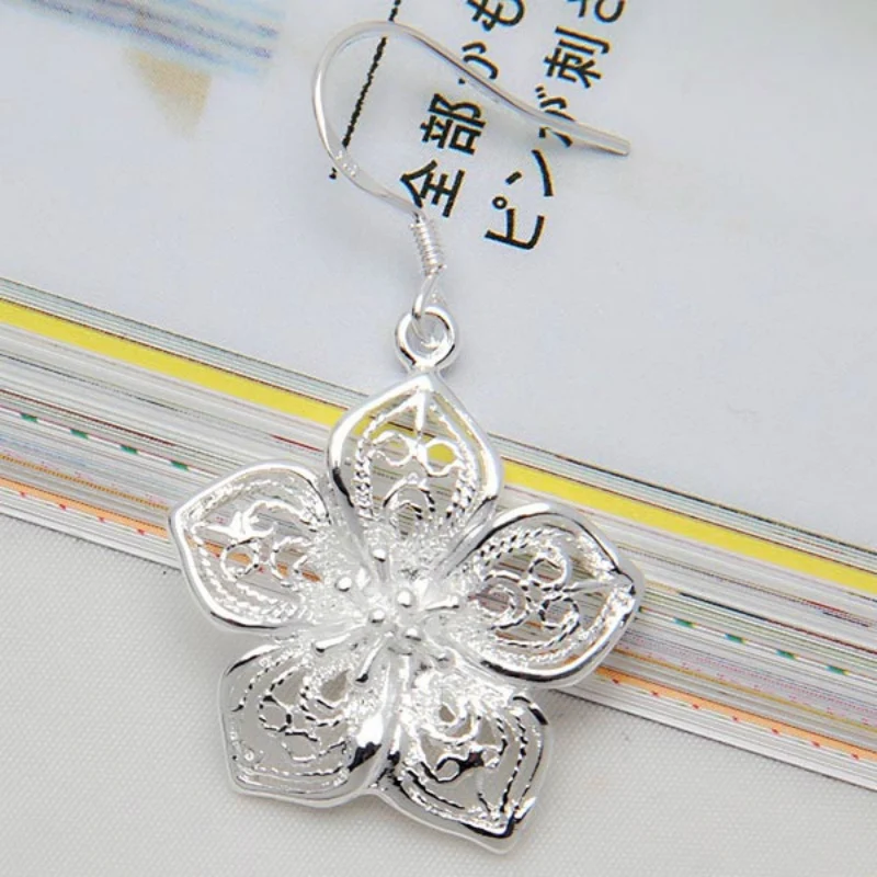1Pair Women Ladies Elegant Sweet Hollow Jewelry Sakura Flower Earrings Girls Silver Stud | Украшения и аксессуары