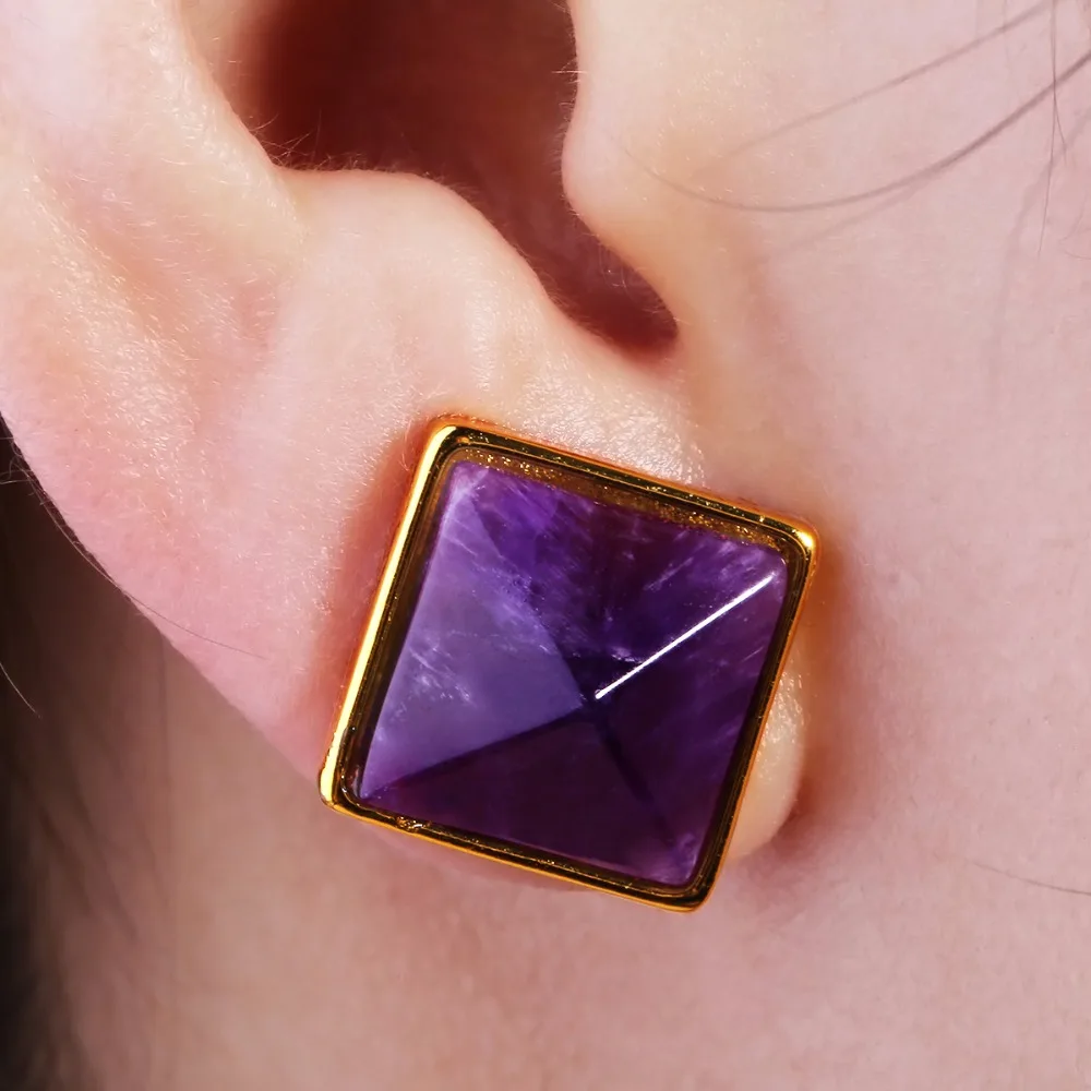 

TUMBEELLUWA Healing Crystal Pyramid Stone Stud Earrings 14mm Gold Plated
