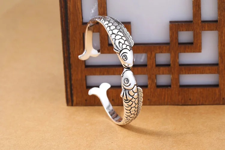 4481259418_1039125567