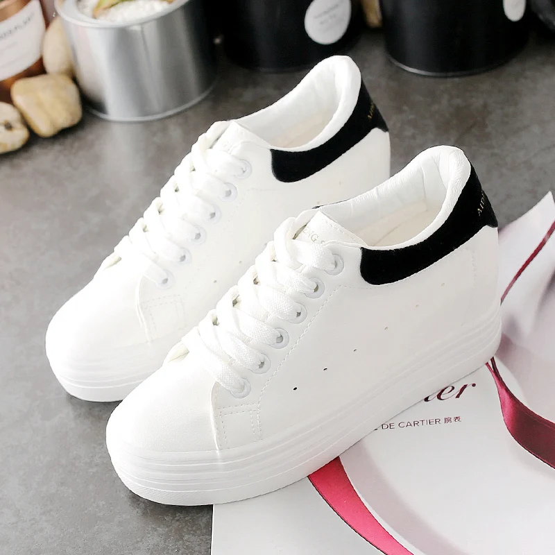 Белый на плоской платформе Скрытая каблук Женская обувь лето 2018 шнуровке